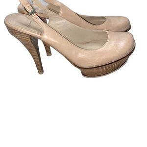 Lisa for Donald J Pliner Ickett heels size 9 1/2